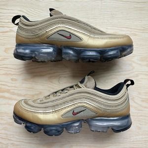 Nike Air Vapormax 97 Metallic Gold Mens 9.5 Athletic Sneakers AJ7291-700